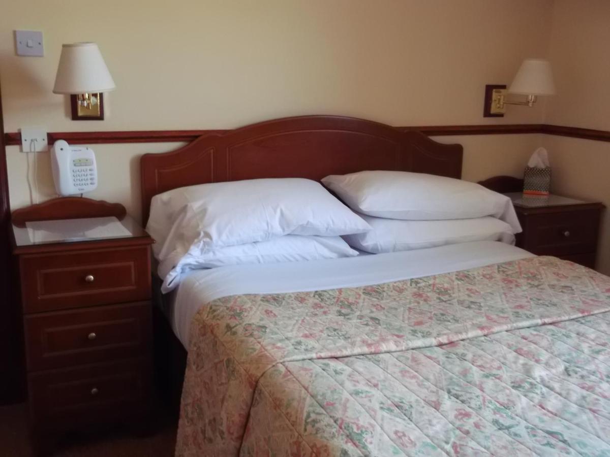 Caledonian Hotel 포트오거스타 외부 사진