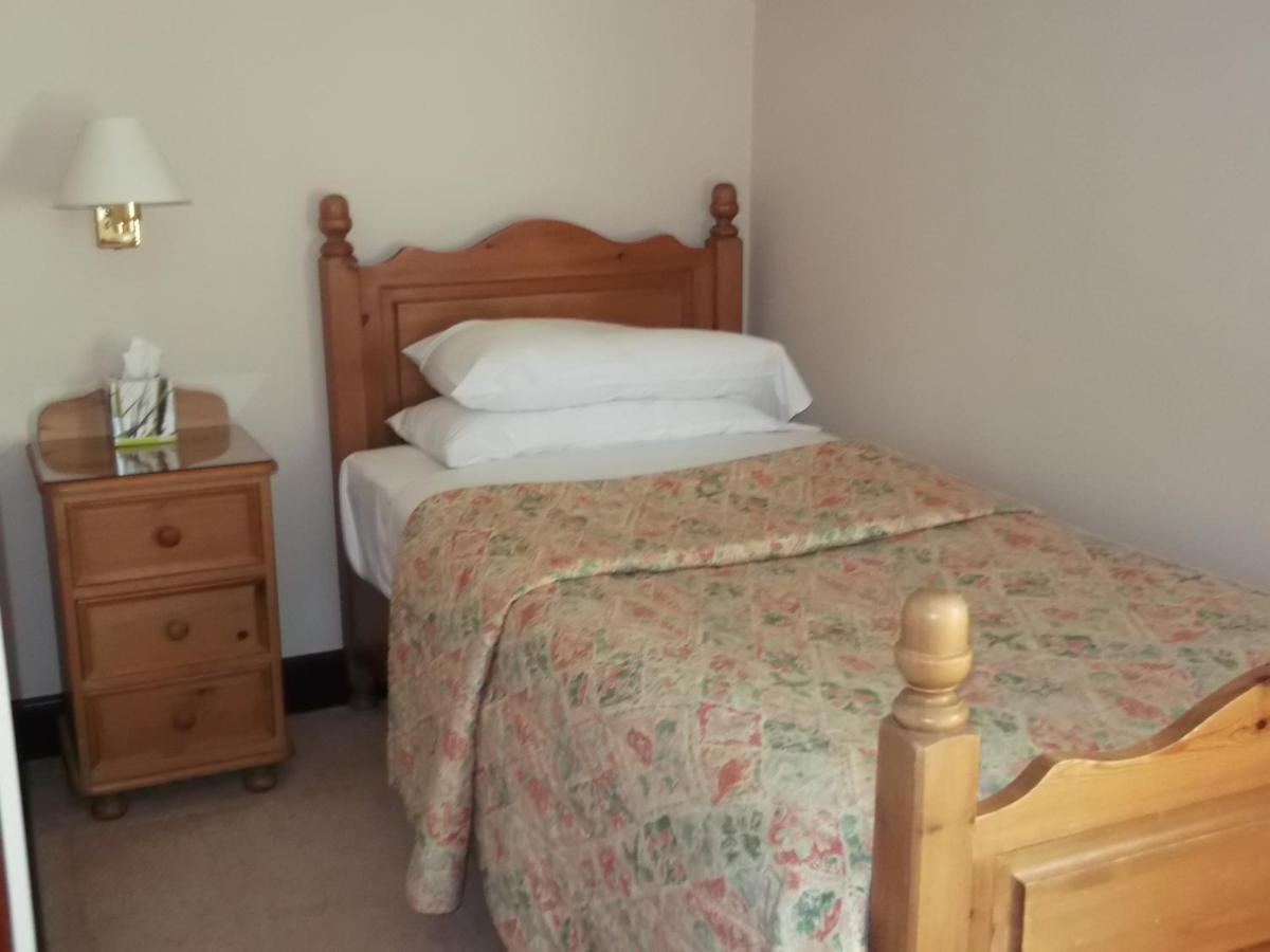 Caledonian Hotel 포트오거스타 외부 사진