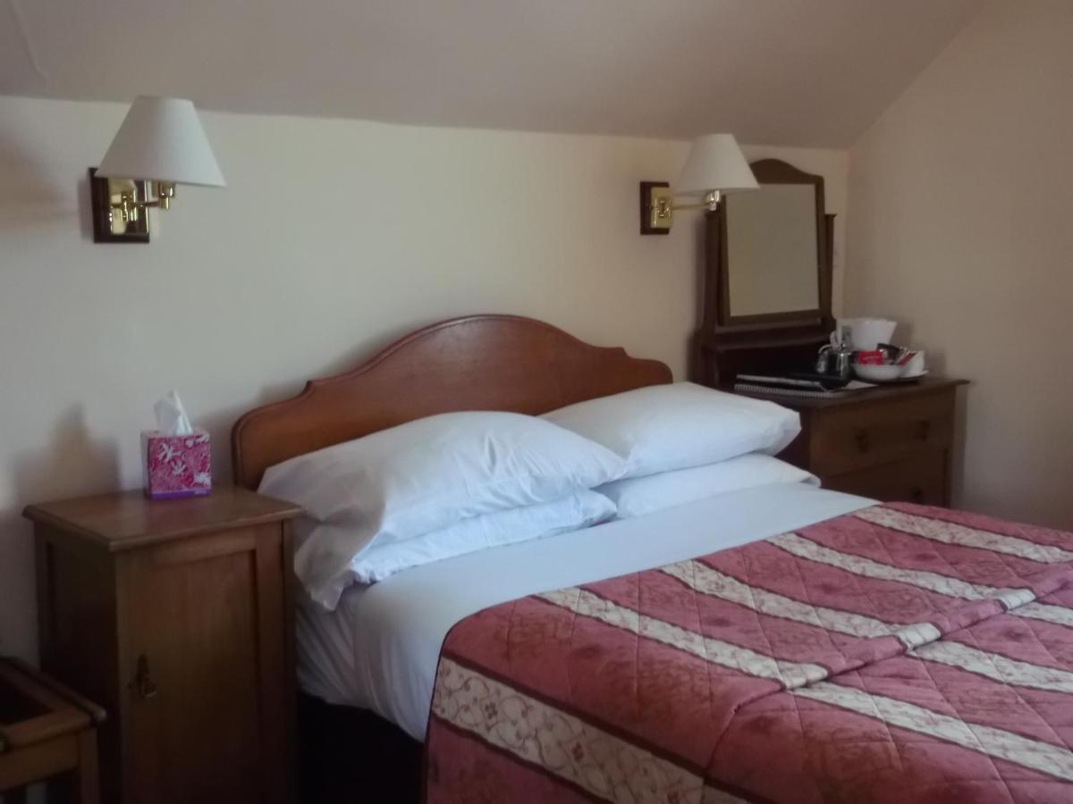 Caledonian Hotel 포트오거스타 외부 사진