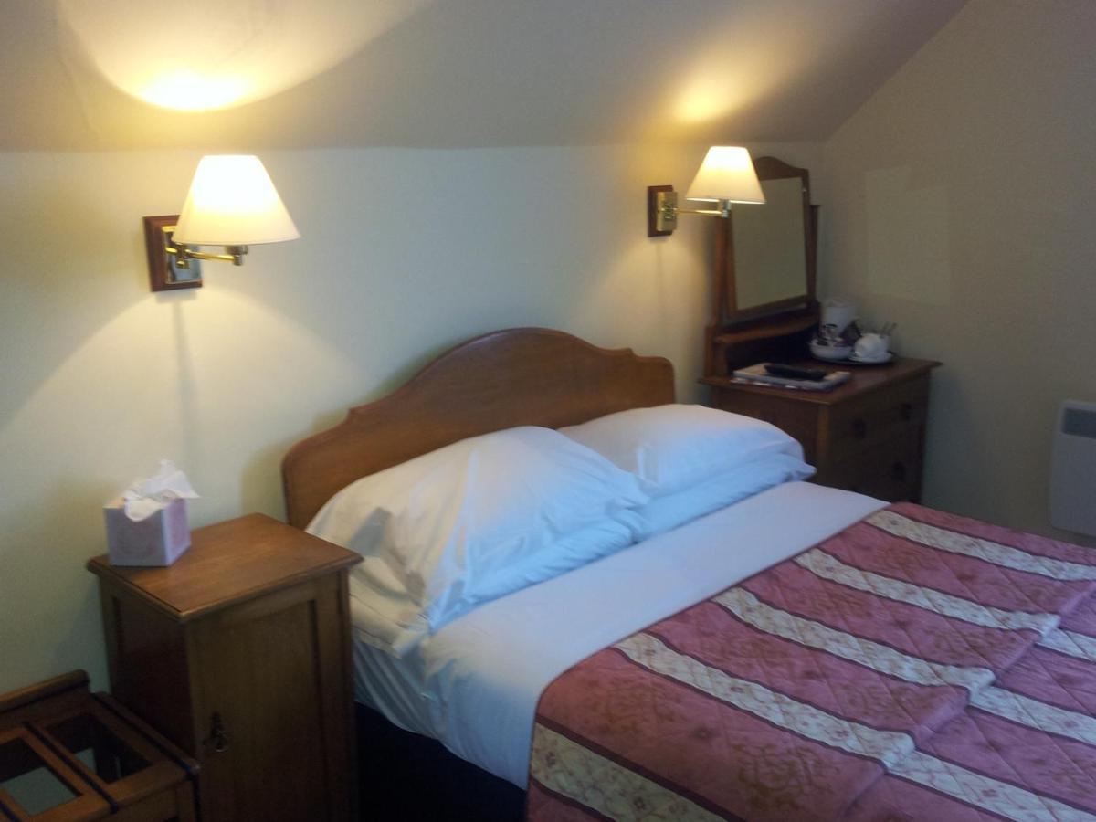 Caledonian Hotel 포트오거스타 외부 사진